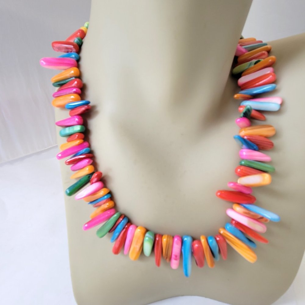 Colourful Shell Beaded Necklace - image 5